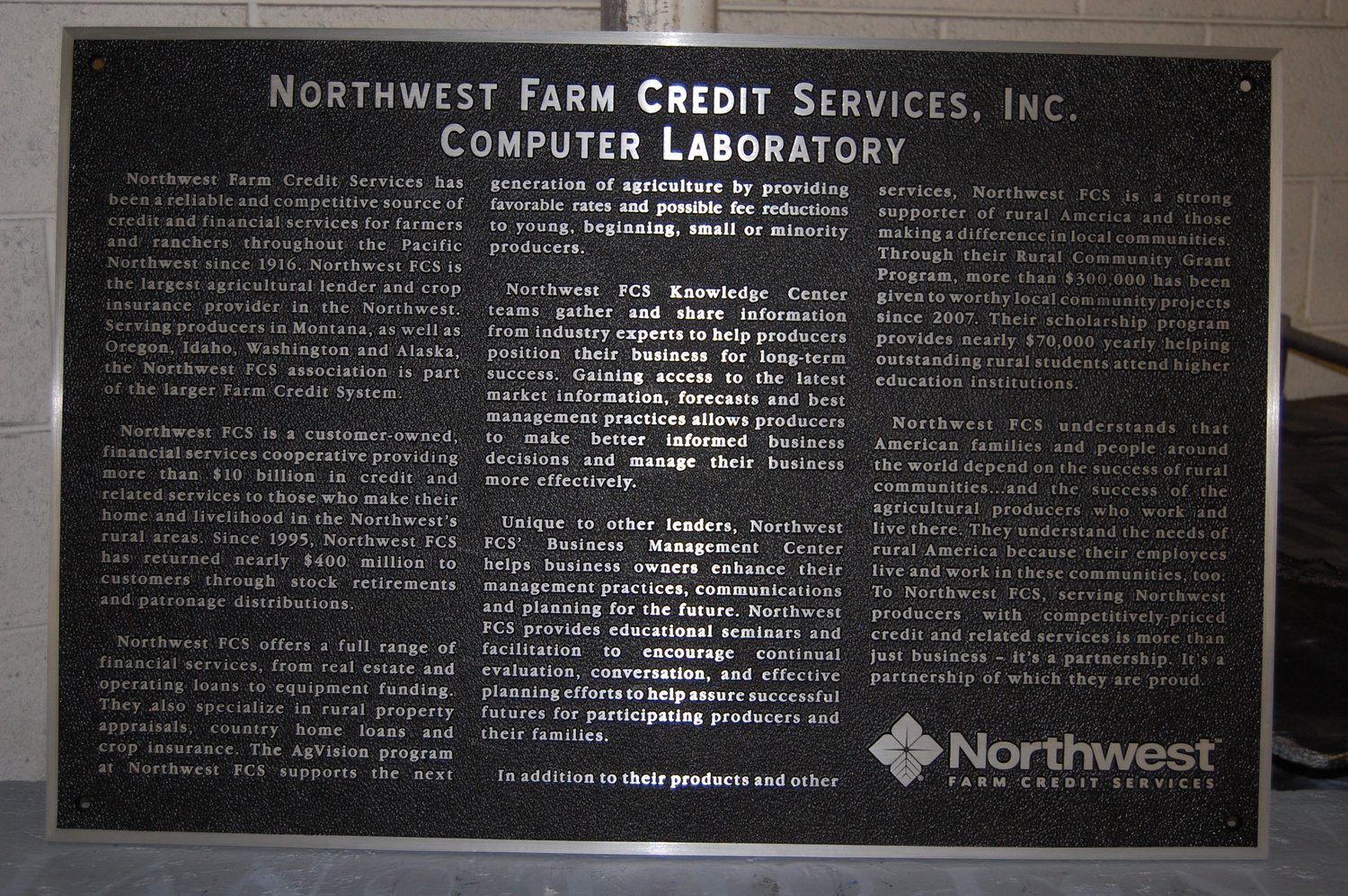 aluminum-plaque-3 aluminum plaque school