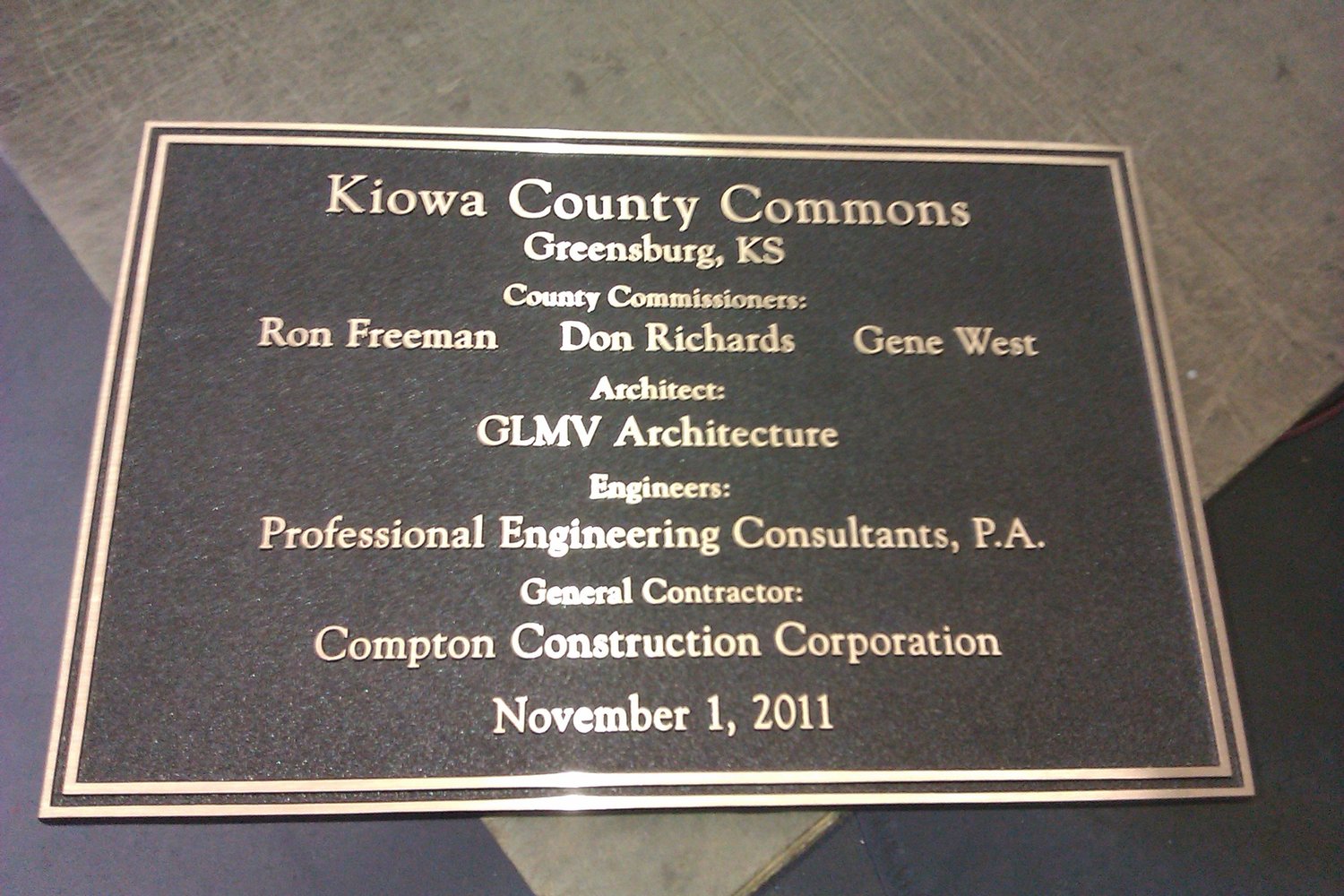 bronze-plaque-municipal government cast bronze plaque